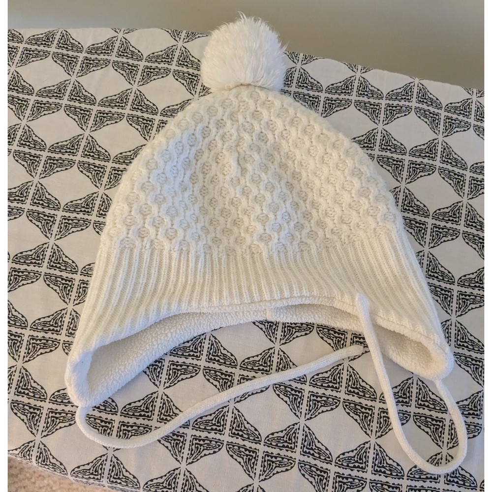 H&M Toddler Fleece Lined Pom-Pom Hat 3/4T